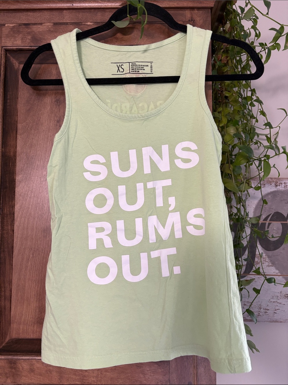 Light Green Graphic Tank Top with 'SUNS OUT, RUMS OUT.' Print - XS